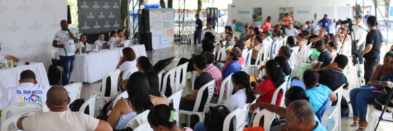 Banner de personas en la Reunión Informativa del Proyecto La Virginia – Alférez